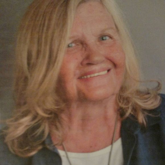 Meet your Posher, Diane - Picture 1 of 1